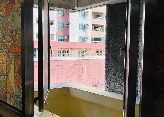 He Condotel Bell Manila